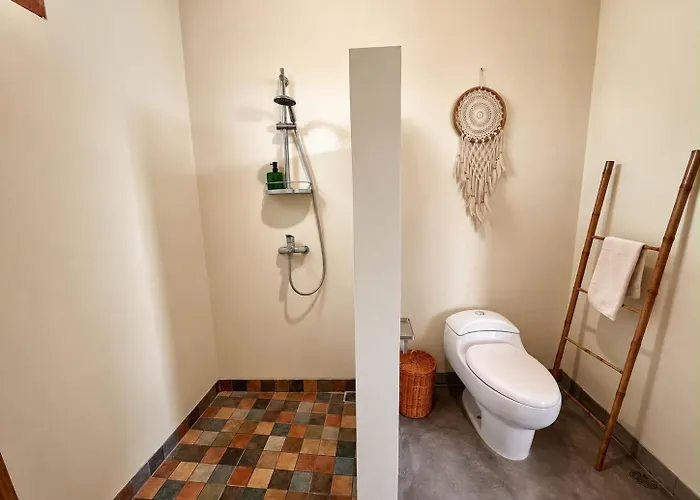 ベッド・アンド・ブレックファスト Cozy Hideaway Suites In Balangan ウルワツ